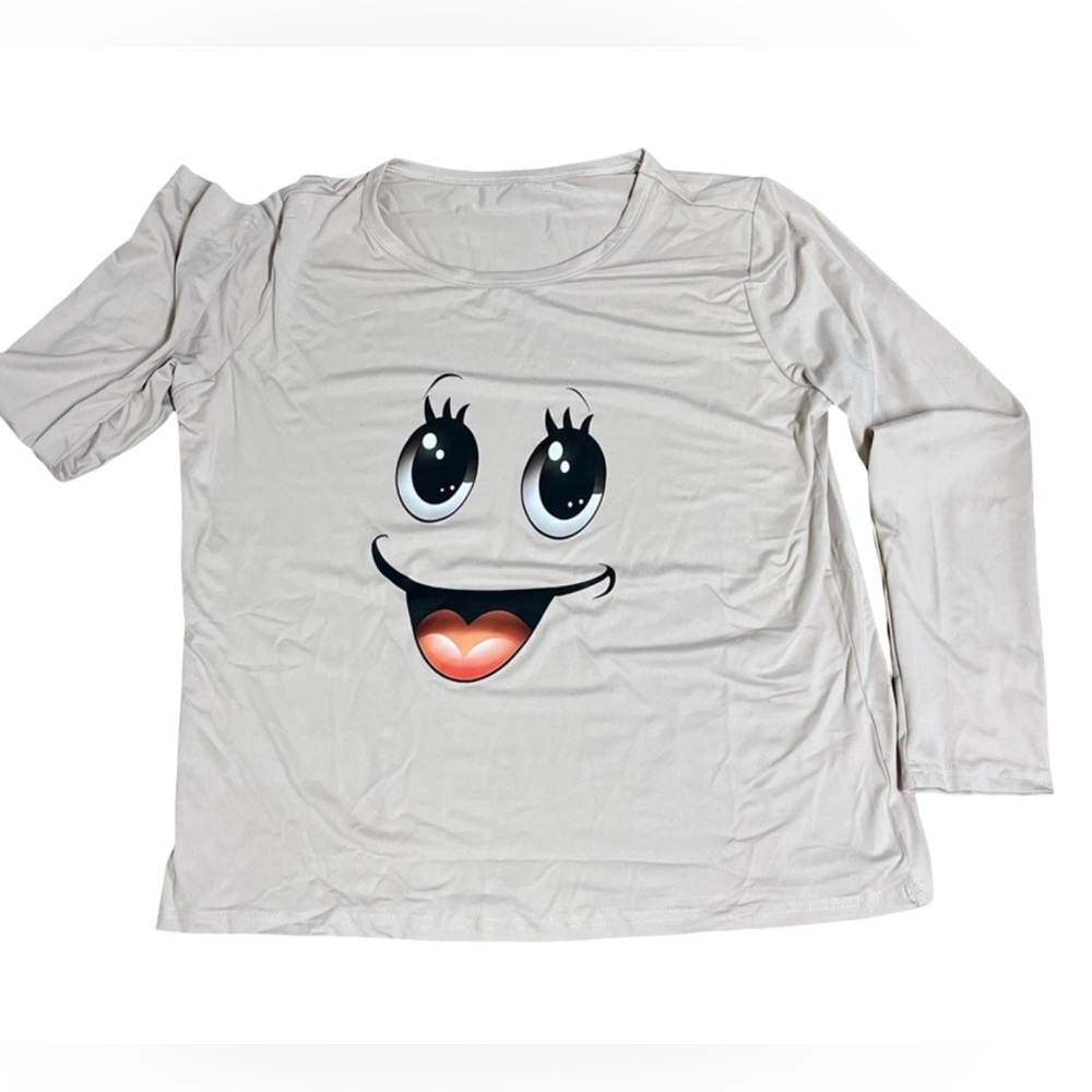 Tshirt, Happy Face, NIP, beige color, Long sleeve, 100% Poly, P2P 22”, soft!!